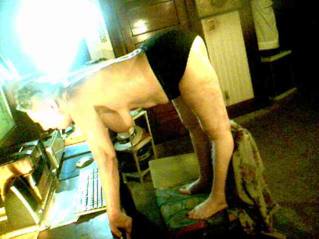 EstinaHottie webcam