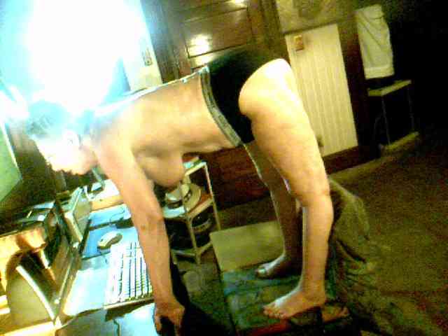 EstinaHottie webcam