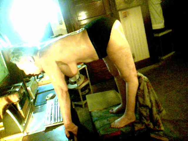 EstinaHottie webcam