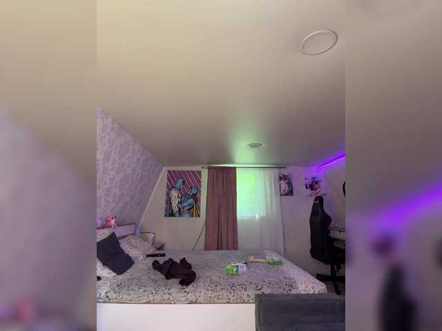 -MaybeBaby live cam