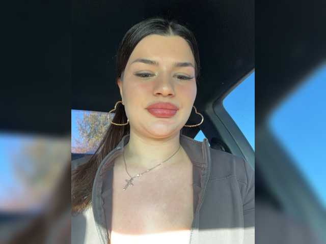 -MaybeBaby- live cam on BongaCams