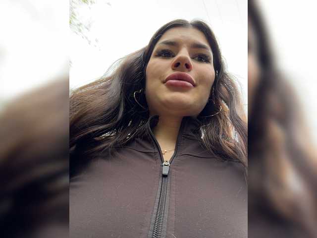 -MaybeBaby- live cam and statistics on UnifiedCams