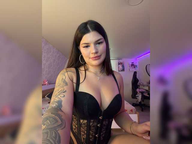 -MaybeBaby- live cam on BongaCams