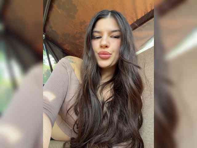 -MaybeBaby-'s webcam live show