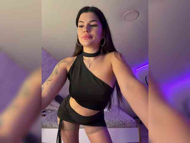 Модель: -MaybeBaby-
