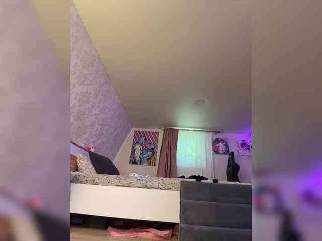 -MaybeBaby- webcam
