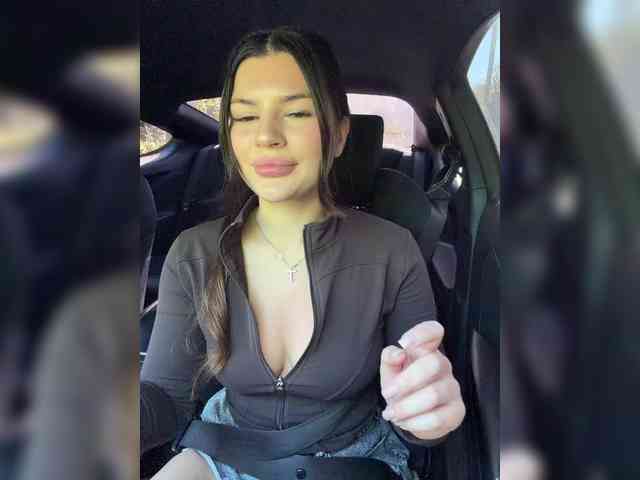 -MaybeBaby- webcam