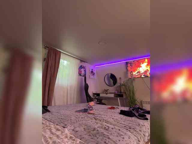 -MaybeBaby- webcam