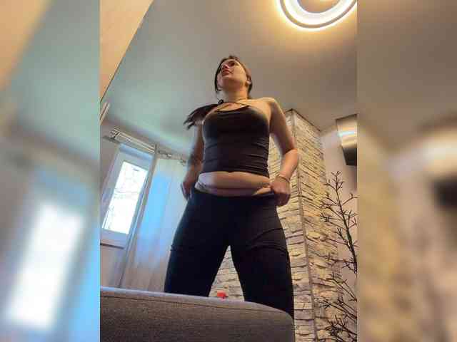 Модель: -MaybeBaby-