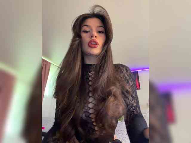 Модель: -MaybeBaby-