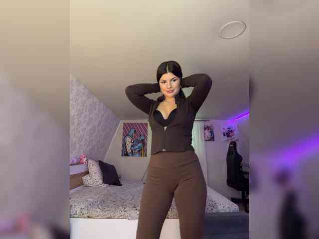 -MaybeBaby- Sex Cam Show