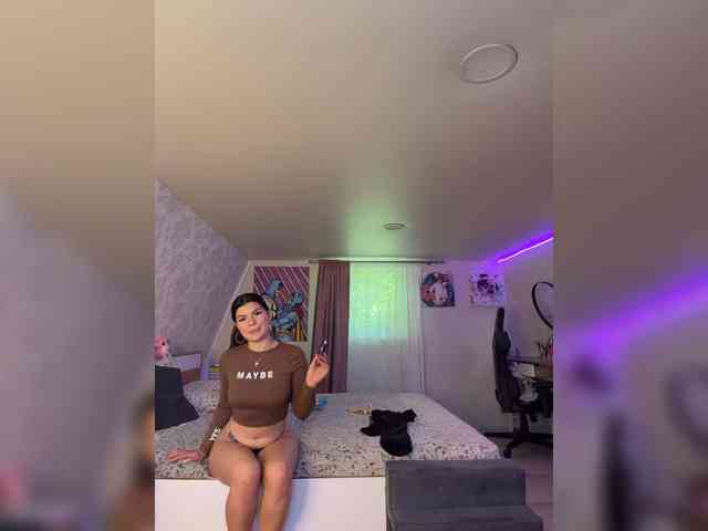 Model: -MaybeBaby-