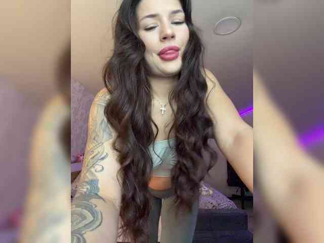-MaybeBaby- webcam