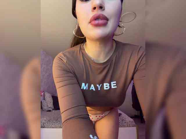 Модель: -MaybeBaby-