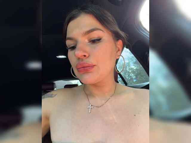 -MaybeBaby- webcam