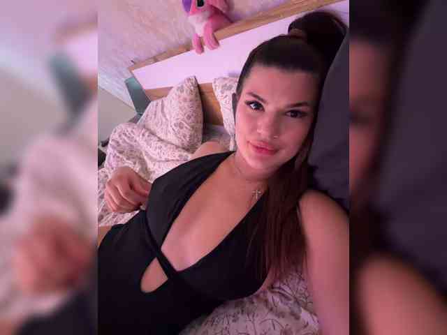 -MaybeBaby- webcam