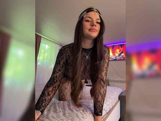 -MaybeBaby- webcam