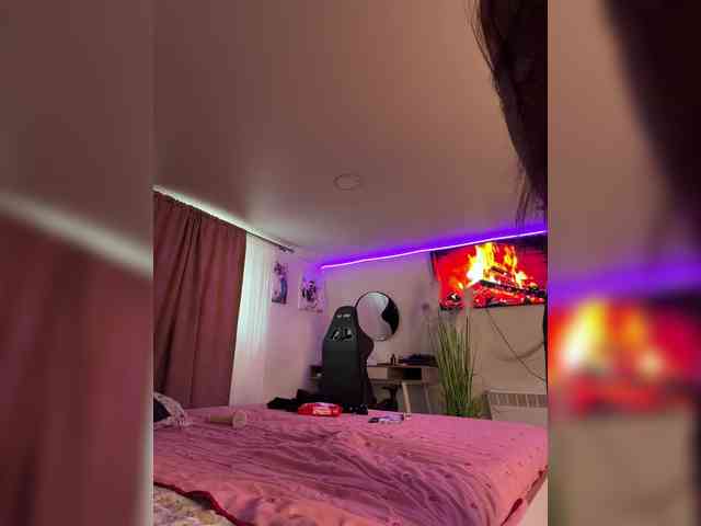 Модель: -MaybeBaby-