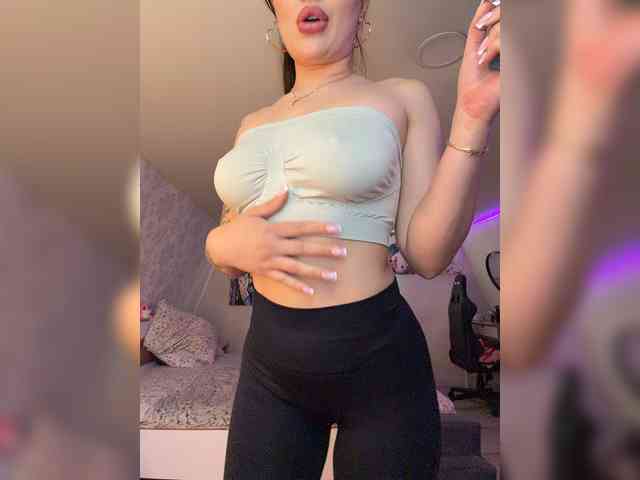 Модель: -MaybeBaby-
