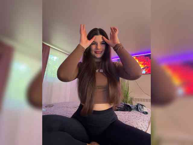 -MaybeBaby- webcam