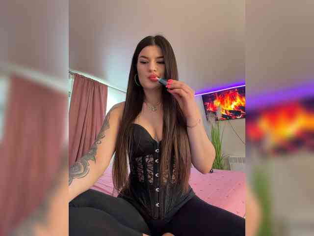 Модель: -MaybeBaby-