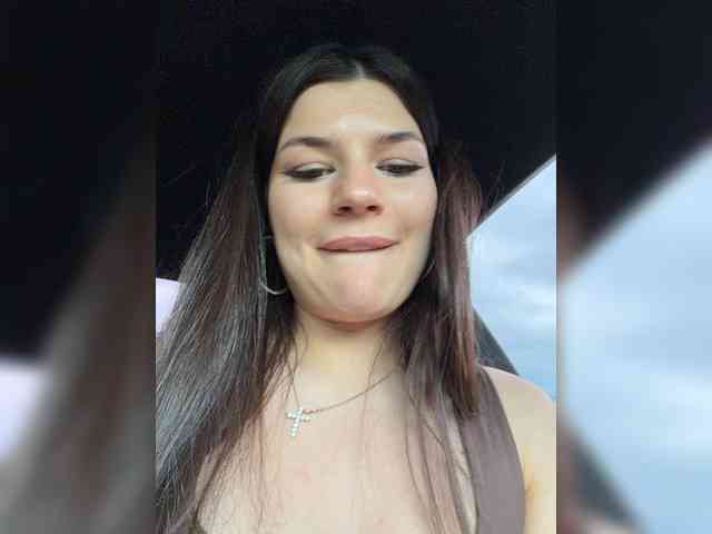 -MaybeBaby- webcam