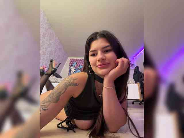 -MaybeBaby- webcam