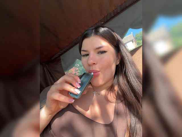 Модель: -MaybeBaby-