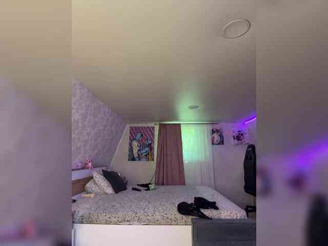 -MaybeBaby- Sex Cam Show