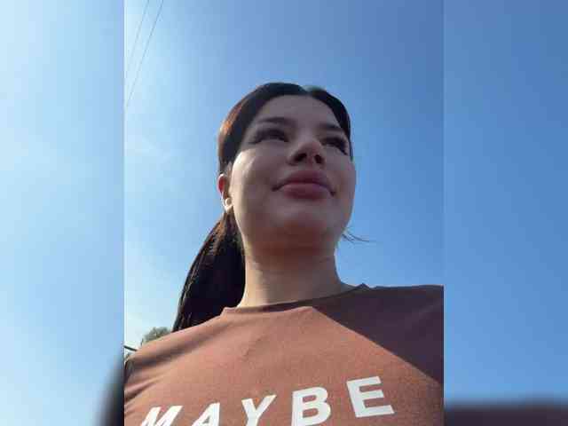 Model: -MaybeBaby-