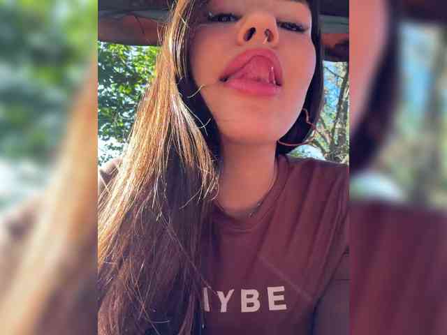 Модель: -MaybeBaby-