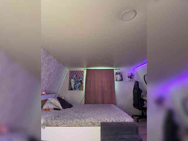 -MaybeBaby- webcam