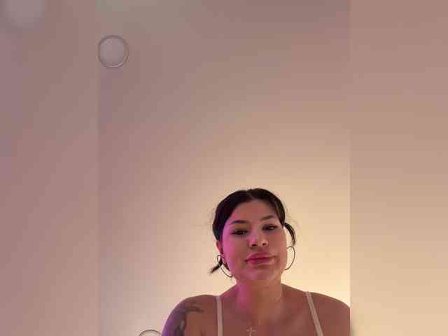 -MaybeBaby- webcam