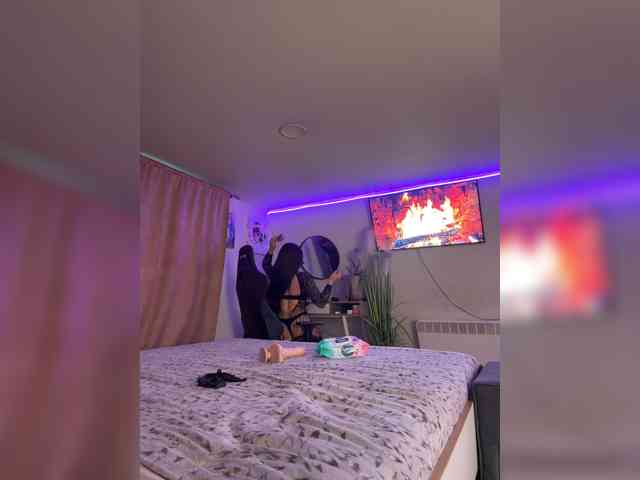 -MaybeBaby- webcam