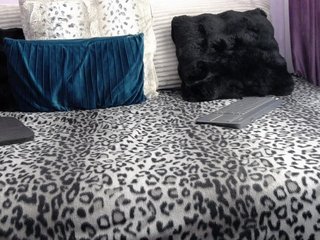 MonetCherry Porn Show