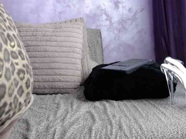 MonetCherry webcam