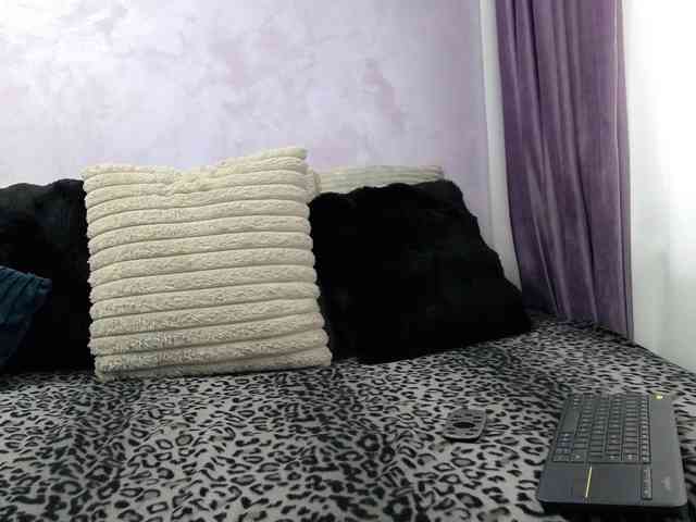 MonetCherry webcam