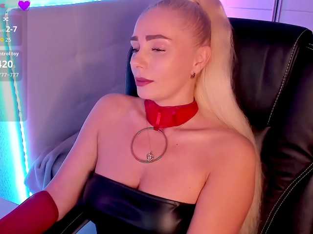 _-Dasha-_ live cam preview