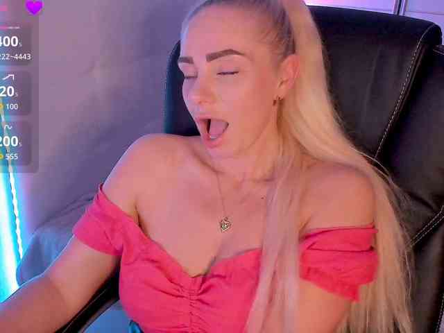 _-Dasha-_ webcam