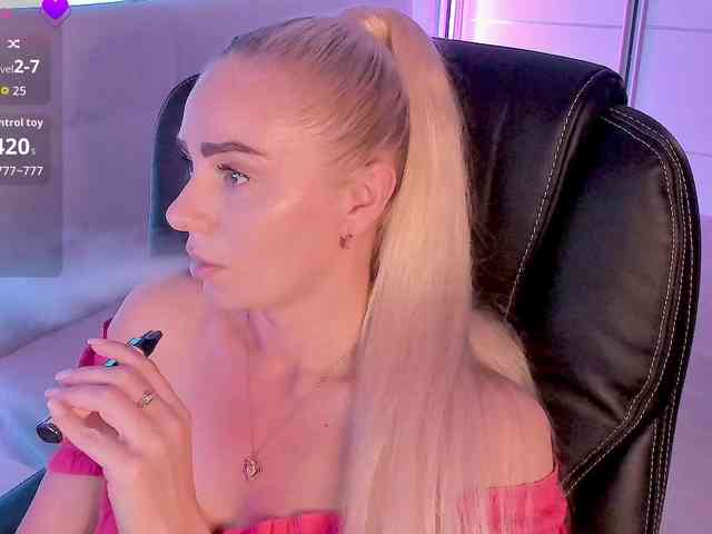 _-Dasha-_ webcam