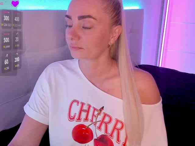 Dashulakiss1 Sex Cam Show