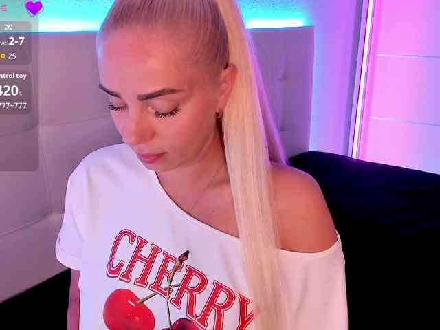 _-Dasha-_ webcam