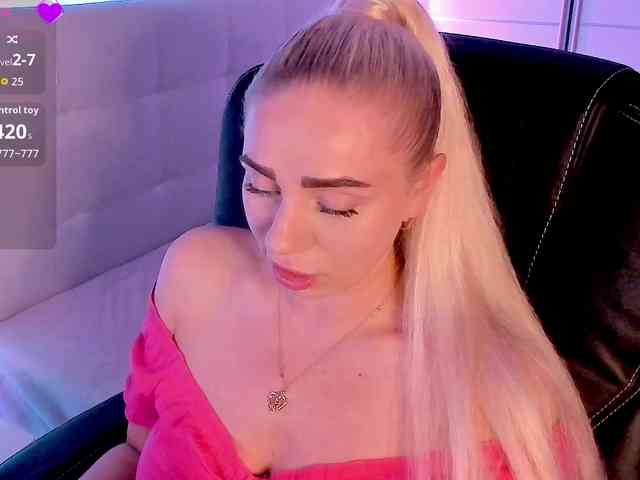 _-Dasha-_ webcam