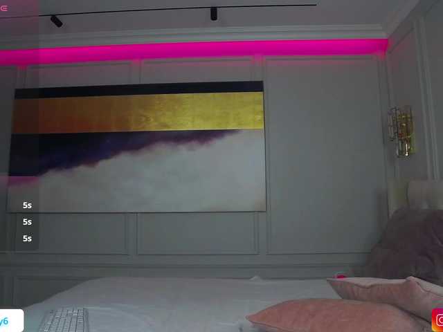 HazelBambi77 live webcam show