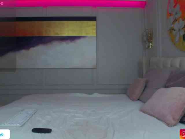 HazelBambi77