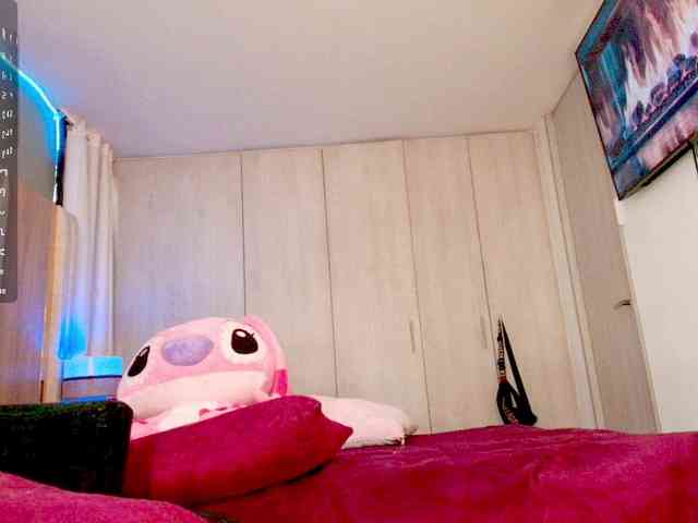 hottstuffxxx webcam