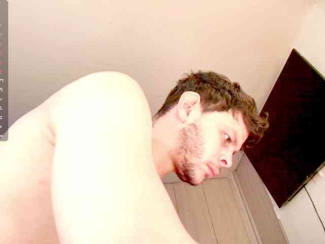 hottstuffxxx webcam