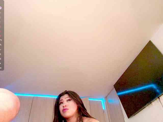 hottstuffxxx webcam