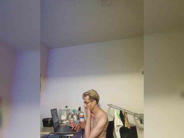 Riccardofer Live Webcam on BongaCams