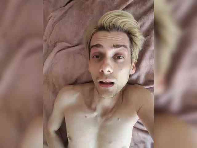 Riccardofer Live Webcam on BongaCams